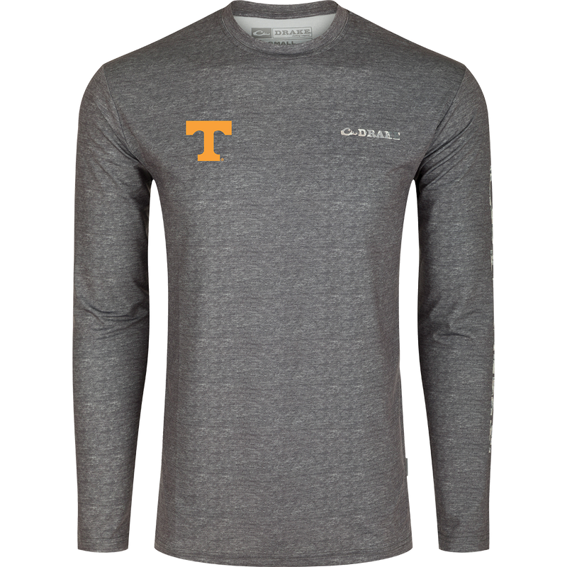 Tennessee Performance Heather Long Sleeve Crew, a functional and lightweight shirt with cooling, stretch, and moisture-wicking features. Ideal for all-year wear in various weather conditions.