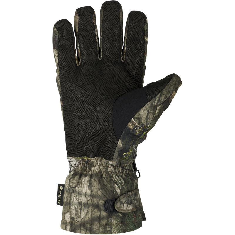 Non-Typical Refuge HS Gore-Tex Glove 2.0: Warm and functional hunting glove with GORE-TEX® protection, dual-zone insulation, and digitized goat skin leather palm.