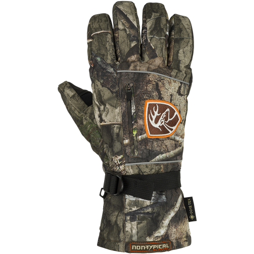 Non-Typical Refuge HS Gore-Tex Glove 2.0: A logo glove with dual-zone insulation, waterproof/breathable GORE-TEX® protection, and a zippered pocket.