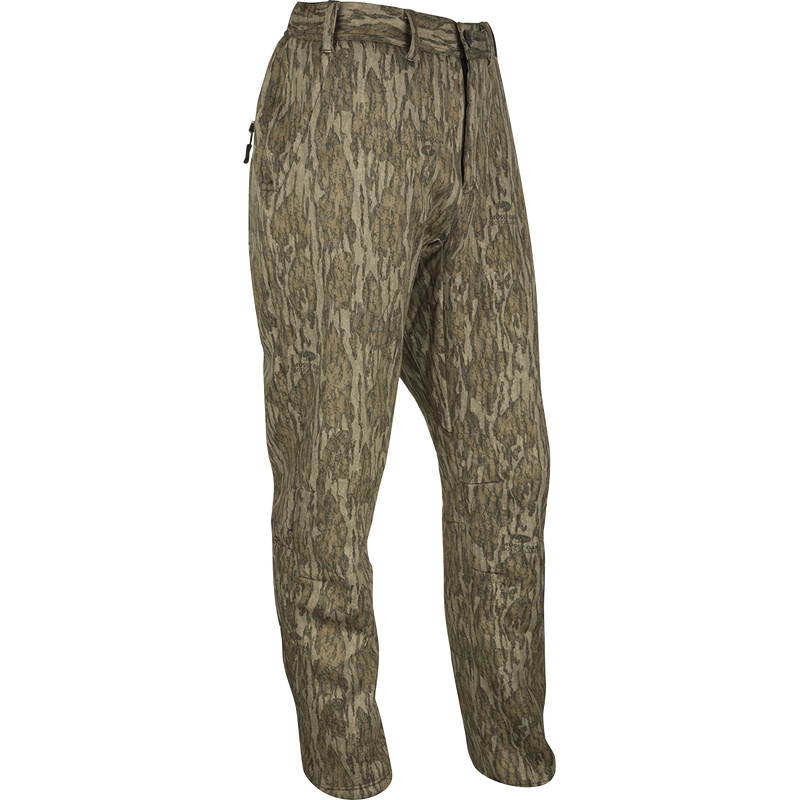 MST Ultimate Wader Pants: Camouflage trousers with adjustable ankle fit for waders or casual wear. Made of polyester fleece with Sherpa lining.