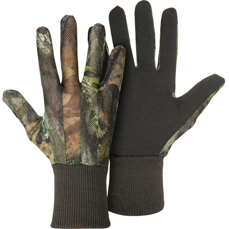 A pair of Mesh-Back Gloves with camouflage pattern, providing comfortable concealment for your hands. Breathable mesh backing and rubberized grip palm for maximum breathability, ventilation, and a sure grip. Perfect for hunting and outdoor activities.