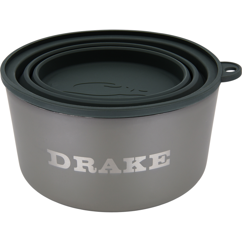 Team Gun Dog Insulated Stainless Steel Dog Bowl with Lid, featuring a durable 304 stainless steel body, collapsible silicone lid, and nonslip rubber bottom, ideal for travel or camping.