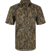 8-Shot Flyweight Shirt with Mossy Oak Camo, featuring vented cape back, hidden zippers, and moisture-wicking featherweight fabric for hunting.