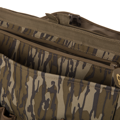 Hardline Shoulder Bag