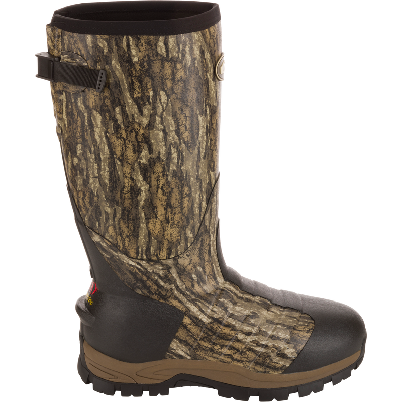 MST 16 Hybrid Mudder Boot 3.0 with camo pattern, rugged lug sole, adjustable strap, designed for rugged terrain with 6mm neoprene and 3M Thinsulate™ insulation.