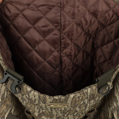 A close-up of inside the Women's Insulated Guardian Elite Vanguard Breathable Wader.