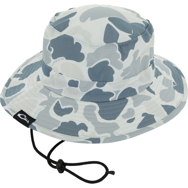 5240 Shoreline Bucket Hat, Off White/Putty Grey adidas Women main image 2