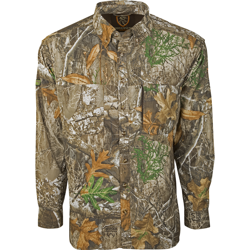 A lightweight camouflage shirt with mesh back and side panels for breathability and moisture management. UPF 50+ sun protection.