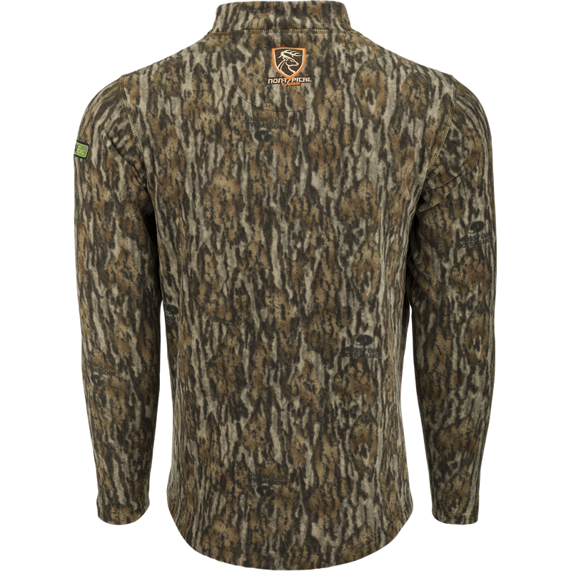 Made of plush 200 gram fleece for warmth and moisture-wicking insulation. The back side of Storm Front Fleece Midweight 4-Way Stretch Mock Neck Pullover is a must-have for the hunting season.