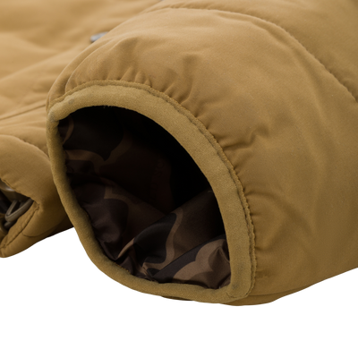 Close-up of Delta Featherless Down Jacket showcasing quilted mittens with camouflage lining, emphasizing warmth, weather protection, and lightweight performance for outdoor activities.