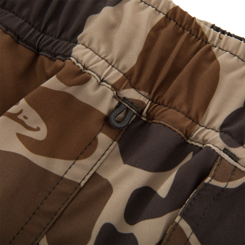 Elastic waistband and draw-cord loop of Americana Lake Shore Dock Short, designed for water activities with lightweight, DWR-treated fabric for comfort and functionality.