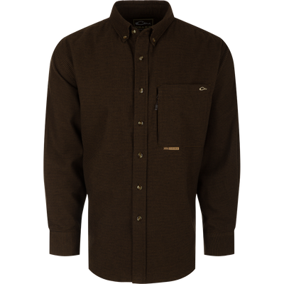 A midweight, long-sleeved houndstooth shirt made from 100% brushed cotton twill. Features a button-down collar, back box pleat, and chest pockets. Perfect for cool weather.