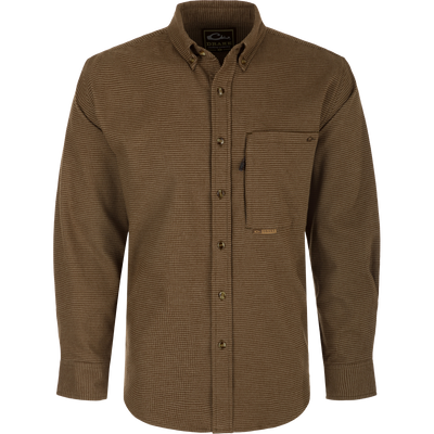 A midweight, long-sleeved shirt crafted from 100% brushed cotton twill. Features a button-down collar, back box pleat, and chest pockets. Perfect for cool weather.