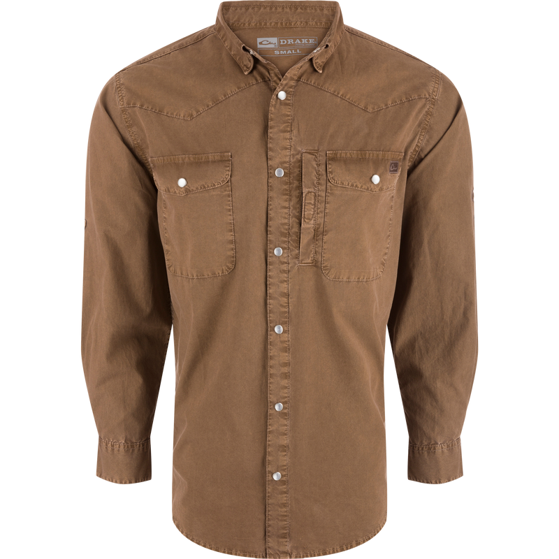 Cinco Ranch Western Solid Acid Wash Long Sleeve Shirt with faux pearl snaps, two flap chest pockets, and a sculpted hem, ideal for versatile outdoor wear.