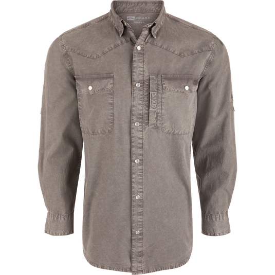 Cinco Ranch Western Solid Acid Wash Long Sleeve Shirt on mannequin, featuring snap-front closure, point collar, vented back cape, and dual flap pockets with Magnattach closure.