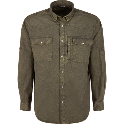 Cinco Ranch Western Solid Acid Wash Long Sleeve Shirt with snap buttons, chest pockets, western yoke, and brand label Drake on collar.