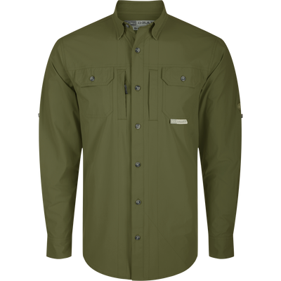 Wingshooter Trey Shirt L/S: Long-sleeved green shirt with hidden button-down collar, two flap chest pockets, vented back, and adjustable roll-up sleeves. Ideal for performance and outdoor activities.