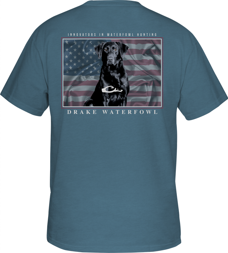 Youth Americana Lab T-Shirt with Drake logo on the front. Blue shirt with a dog and American Flag overprint. Soft and comfortable 60% cotton/40% polyester blend. Lightweight at 180 GSM. No front pocket.