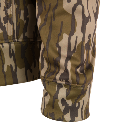 Close-up of the Performance 8-Shot Hoodie sleeve, showcasing camouflage pattern, durable stitching, and cuff, highlighting its stretch and anti-pilling fleece design.