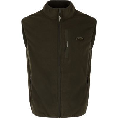 A close-up of the Camp Fleece Vest, a black outerwear with a zipper. Perfect for layering under Drake outerwear or for any Spring or Fall outfit.