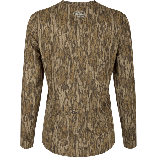 Women's EST Camo Performance Long Sleeve Crew, a shirt with a tree pattern. Offers comfort and protection with 4-Way Stretch and Shield 4 treatments.
