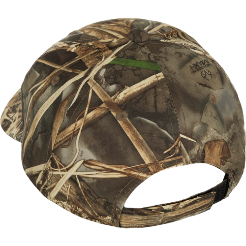 A youth camo waterproof cap with six-panel construction and a hook and loop back closure. Designed for outdoor activities, it features waterproof and sun protection technology. Perfect for all conditions.