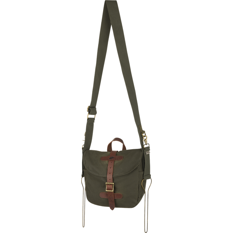 McAlister Wingshot Ditty Bag: A durable hunting bag with waxed cotton, leather trims, and brass hardware. Includes shoulder strap and game totes.