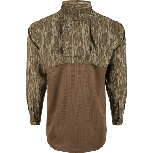 A technical hunting shirt with a mesh back panel and spine pad for comfort. Lightweight and breathable, perfect for turkey hunting.