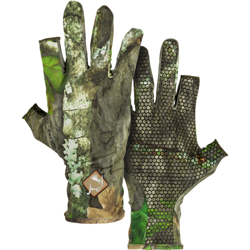 Performance Stretch-Fit Turkey Gloves: Form-fitting gloves with camouflage pattern. Rubberized palms for a secure grip. Fingerless design for improved dexterity.