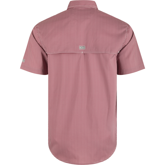 Mississippi State Frat Gingham Shirt with hidden collar, vented back, and chest pockets. Lightweight, stretchy, and quick-drying fabric.