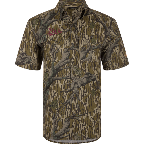 Mississippi State 8-Shot Short Sleeve Shirt features a camo pattern, button-down design, hidden zippers, vented cape back, and split tail hem for versatile wear.