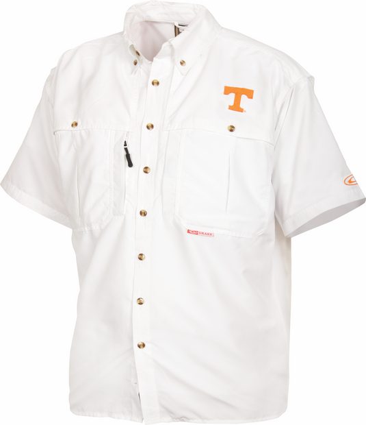 Tennessee Wingshooter's Shirt Short Sleeve with snap buttons, two chest pockets, vented design, and Drake branding, optimized for comfort and functionality in warm weather.