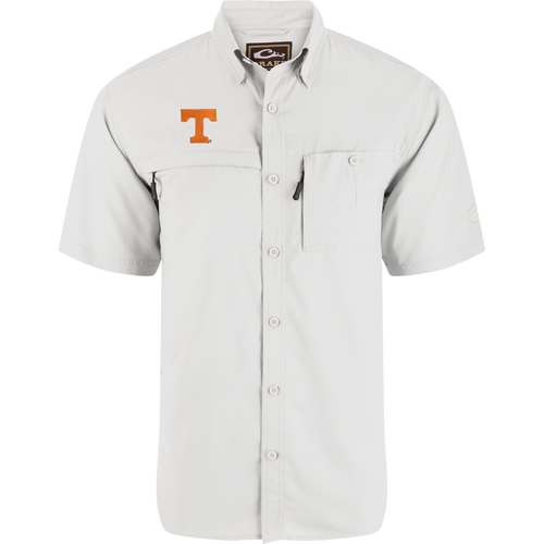 Tennessee State 8-Shot Short Sleeve Shirt, light-gray, button-front with two chest pockets, embroidered orange “T” logo; Drake brand performance shirt, ideal for outdoor activities.