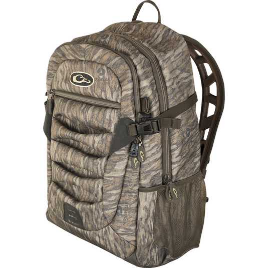 Youth Camo Daypack: A compact backpack with ample storage, hydration pouch, and mesh pockets for essential items. Ideal for casual or hunting use.