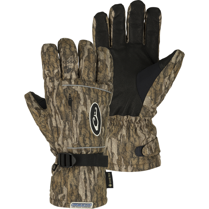 LST Refuge HS GORE-TEX Gloves: Warm and durable hunting gloves with a black strap and logo detail. Includes a zippered pouch for heat packs.