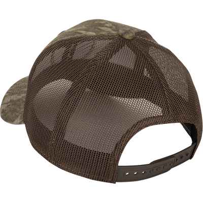A vintage Drake logo trucker mesh-back cap with a duck shield patch. Classic style and adjustable snapback for any outfit or activity.