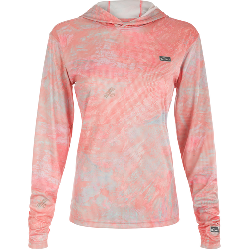 Women's Performance Hoodie Realtree Aspect Dot, a lightweight, moisture-wicking garment with UPF 50 sun protection and a built-in unconstructed hood for extra sun protection. Features a Realtree Aspect Fish Camo pattern with a digitally printed Micro Dot for a dynamic effect. Ideal for outdoor activities.
