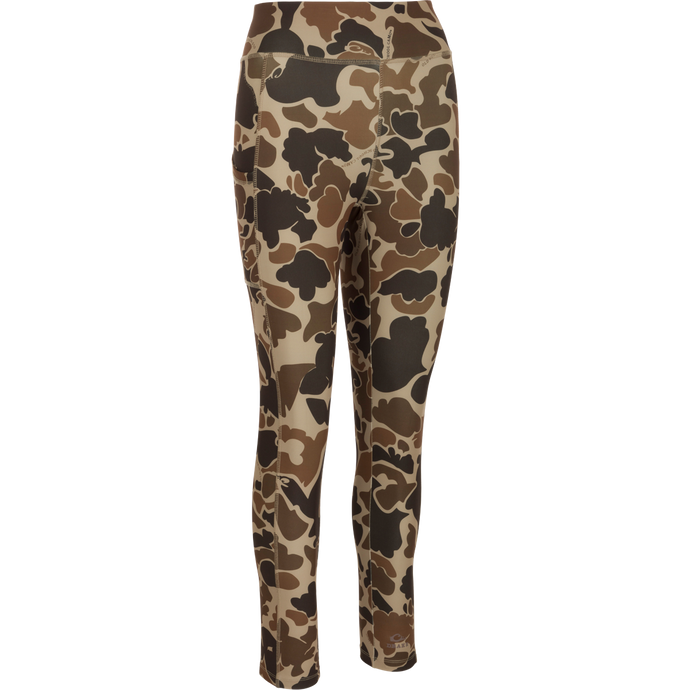 A versatile high-performance legging with 4-way stretch fabric, angled side seam pockets, and a built-in back zippered pocket. Features exclusive Old School Camo design.