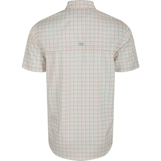 A classic fit Frat Tattersall Shirt with hidden button-down collar, vented cape back, and two chest pockets. Lightweight, moisture-wicking, and UPF30 for sun protection.