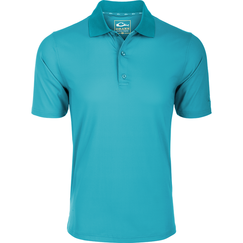 Performance Stretch Polo S/S: A close-up of a lightweight, moisture-wicking shirt with an open sleeve design and a three-button placket.