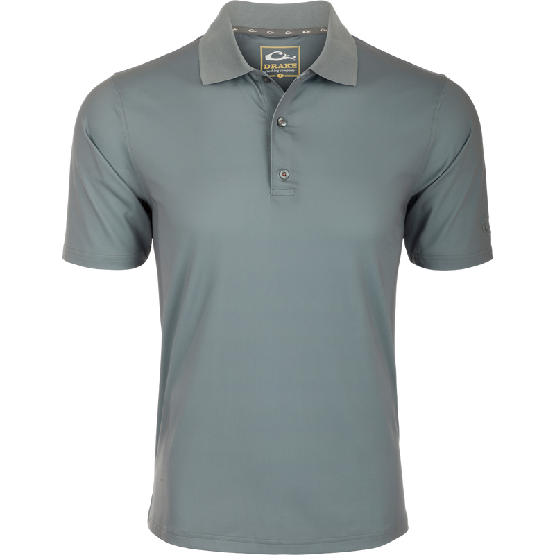 Performance Stretch Polo S/S: A comfortable, moisture-wicking shirt with 4-way stretch and open sleeves. Perfect for any occasion.