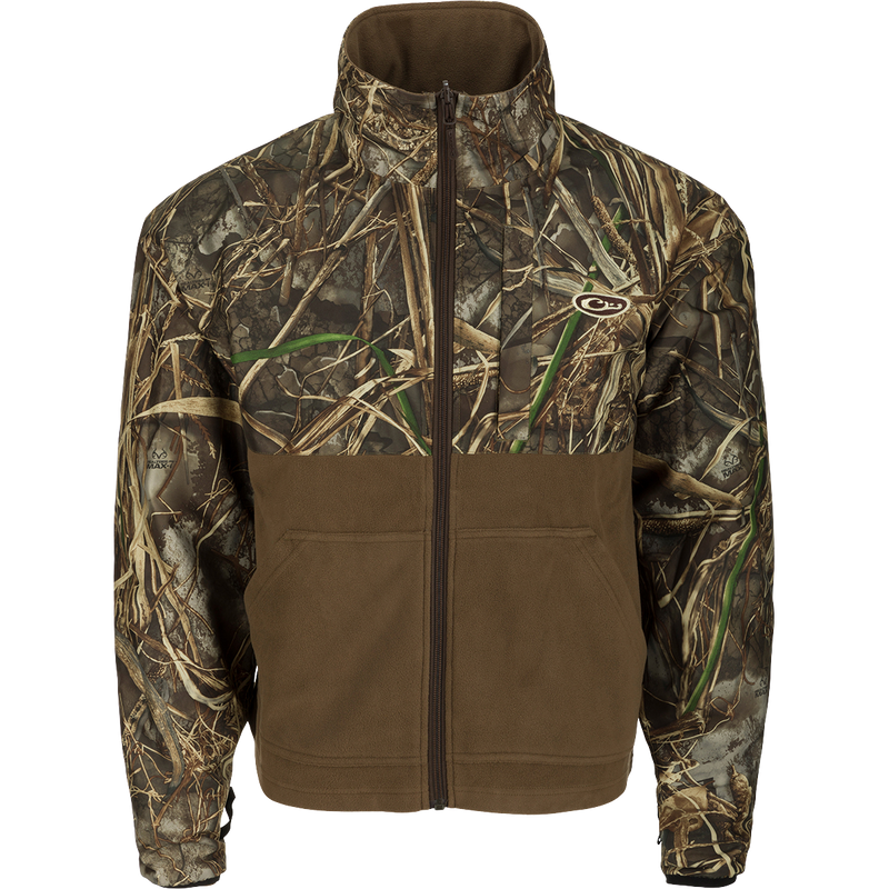 A versatile 3-in-1 jacket for hunters, the LST Refuge™ 3.0 3-in-1 Jacket offers unparalleled protection. Features include a camouflage pattern, waterproof/windproof/breathable fabric, and multiple pockets. Stay flexible and customized with the included zip-in liner. Perfect for any hunting environment.