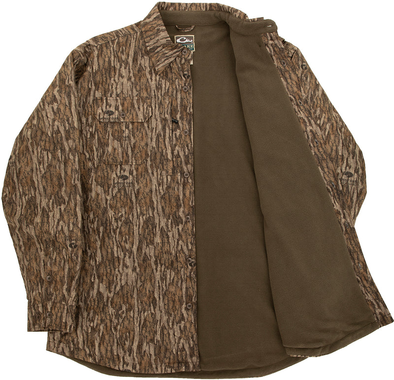 A waterproof camouflage jacket with a brown lining, perfect for fluctuating weather conditions. Features multiple pockets for easy access to essentials.