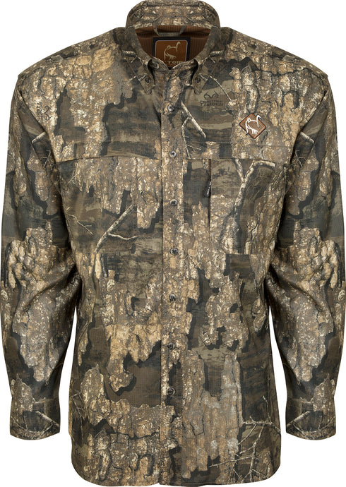A lightweight, breathable Mesh Back Flyweight Shirt with Spine Pad featuring a camouflage pattern. Designed for warm-weather turkey hunting, it offers UPF 50+ sun protection, mesh panels for airflow, and multiple pockets for convenience. Perfect for comfort and functionality.