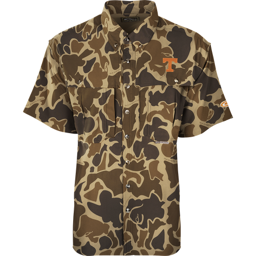Tennessee S/S Flyweight Wingshooter: A lightweight, breathable camouflage shirt with logo. Quick-drying, moisture-wicking fabric with UPF 50+ sun protection. Vented back design, chest pockets, and a vertical zipper pocket. Ideal for warm-weather outdoor activities.